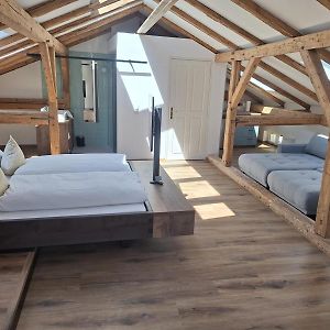 Suite met een Queen Size Bed